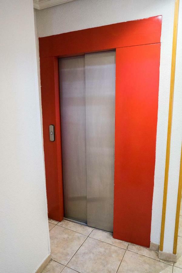 Apartament Piso Moderno Centro Madryt Zewnętrze zdjęcie
